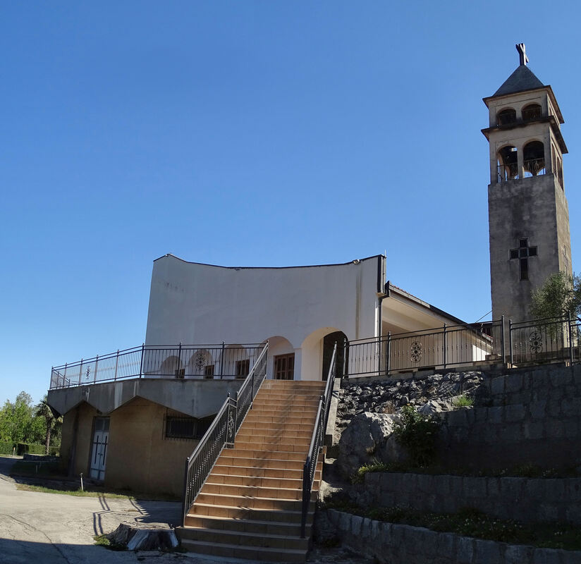 Crkva Gospa Lurdska i sv. Petar u Bijelom Viru