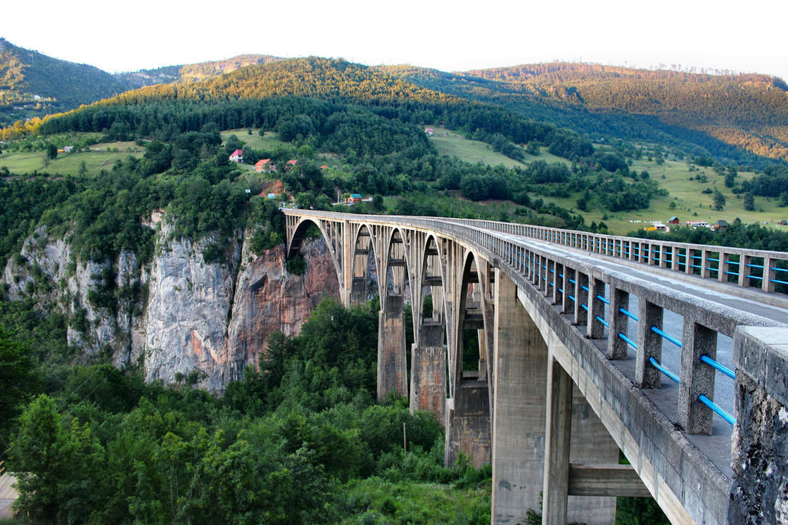 Most na rijeci Tari