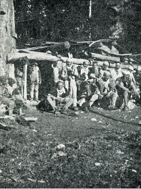 Dragobia - Koliba obitelji Çoka u Dragobiji, dolina Valbone, Albanija, 1909., Erich Liebert.jpg