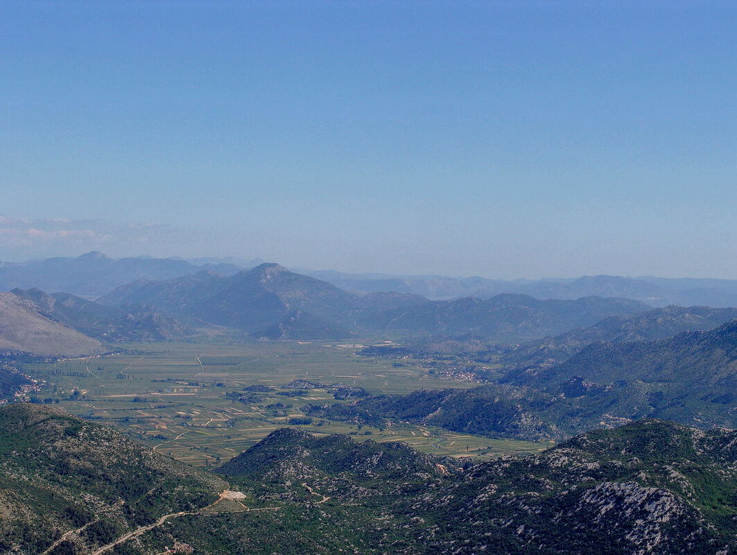 Pogled s vrha Matokita na Vrgorsko polje