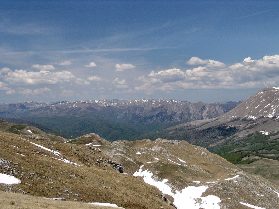 Pogled s grebena Lebršnika u smjeru Zelengore