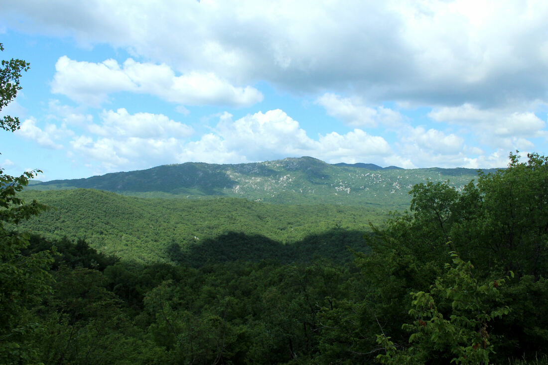 Pogled s obronaka Viroštaka na Zlu goru